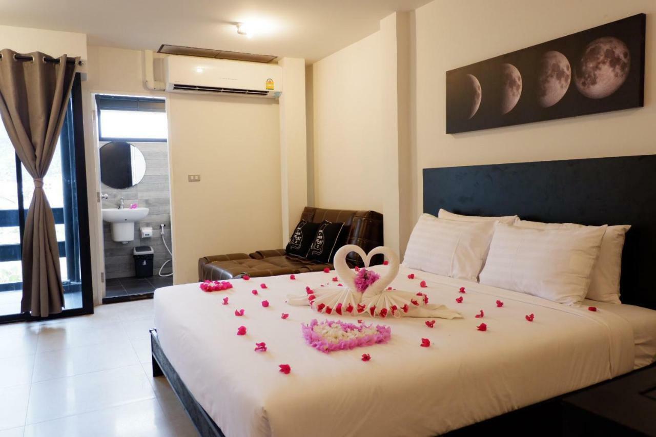 Beam House Hotel Patong Exterior foto