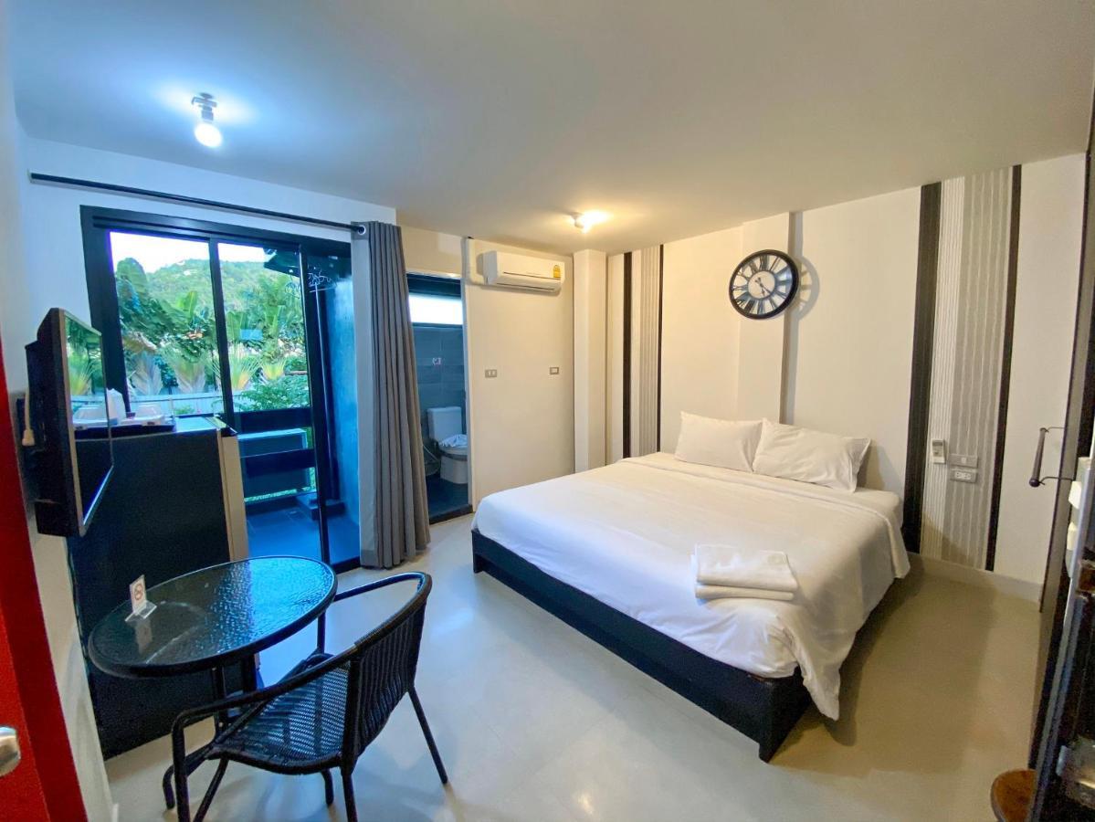 Beam House Hotel Patong Exterior foto