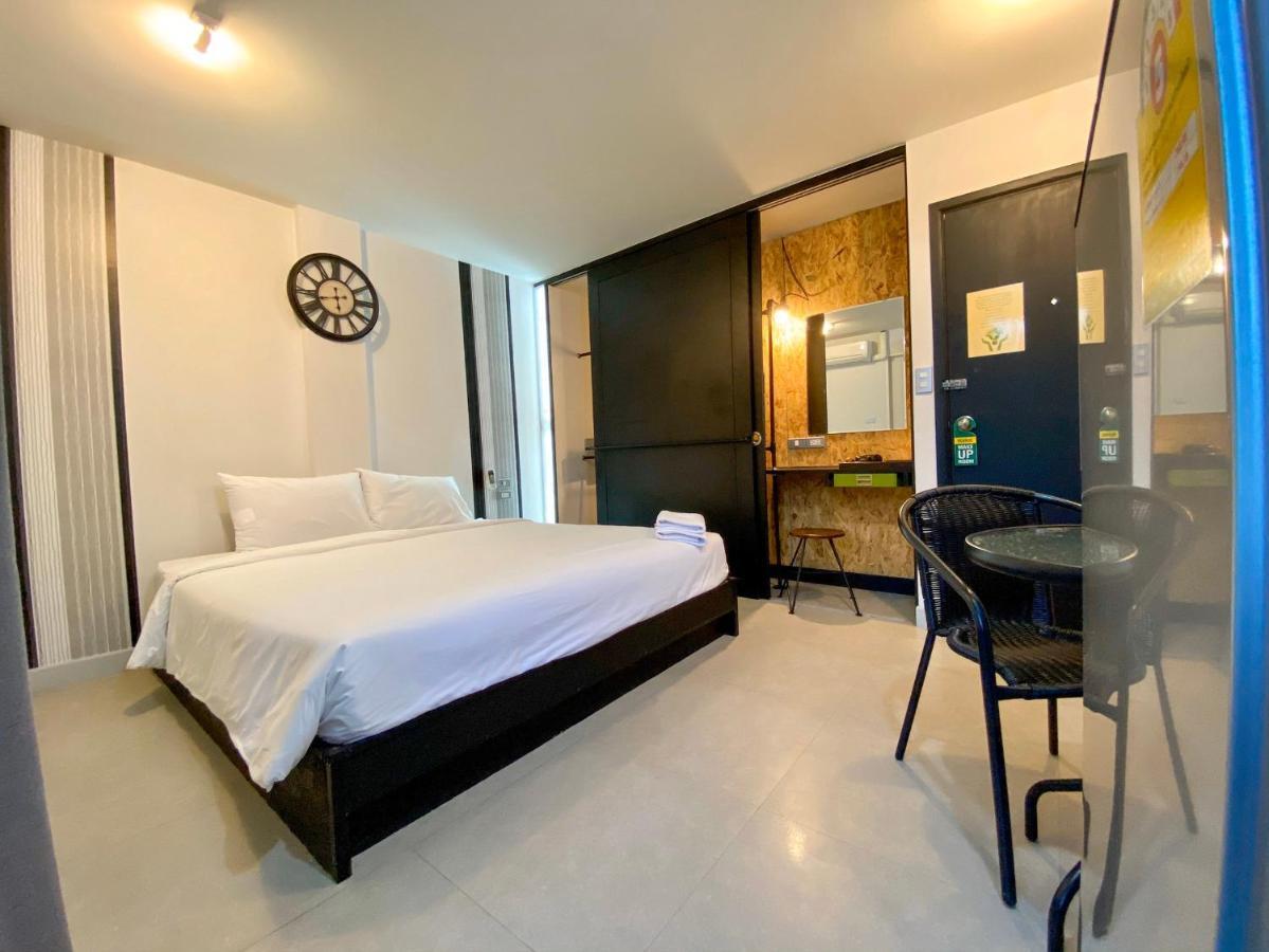 Beam House Hotel Patong Exterior foto