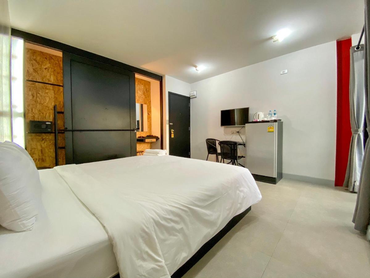 Beam House Hotel Patong Exterior foto